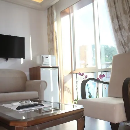 Hotel Kit-tur
